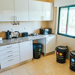 Help Yourself Hostels - Restelo
